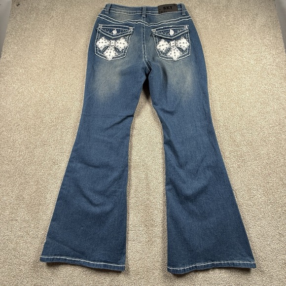 Sky Jeans Juniors 11/30 Blue Medium Wash Super Soft Flare Rhinestone Embellished - Picture 4 of 11